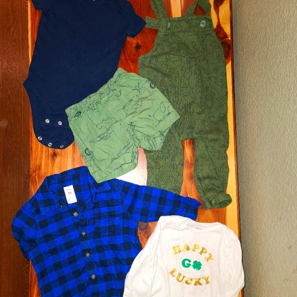 Baby clothes